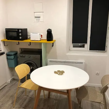 Chez Julien: Confort Plein Centre *