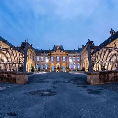 Chez Julien: Confort Plein Centre Lejlighed *